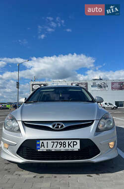 Универсал Hyundai i30 2011 в 