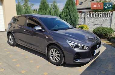 Хэтчбек Hyundai i30 2019 в Днепре
