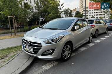 Хетчбек Hyundai i30 2016 в Чернігові