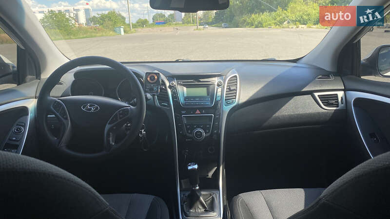 Універсал Hyundai i30 2012 в Івано-Франківську