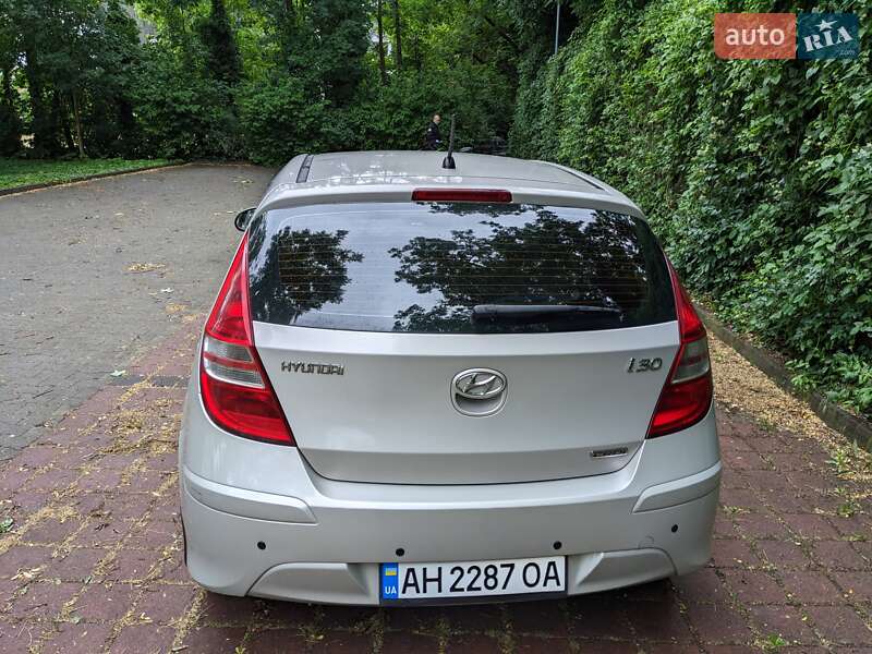Хетчбек Hyundai i30 2011 в Києві