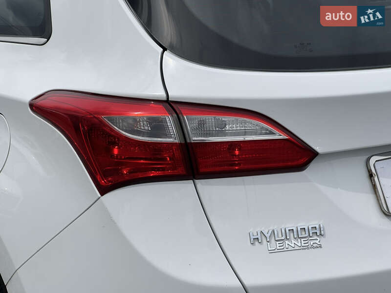 Универсал Hyundai i30 2016 в Стрые