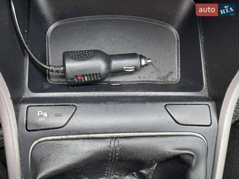 Универсал Hyundai i30 2016 в Стрые