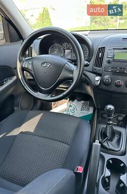 Универсал Hyundai i30 2008 в 