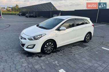 Универсал Hyundai i30 2013 в 