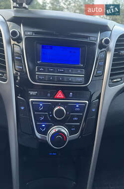 Универсал Hyundai i30 2013 в 