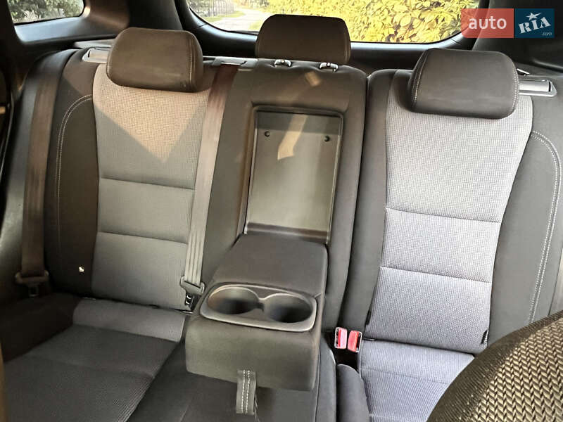 Универсал Hyundai i30 2013 в Радивилове