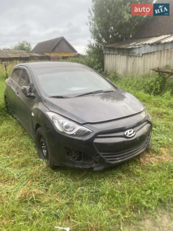 Хэтчбек Hyundai i30 2013 в Киеве