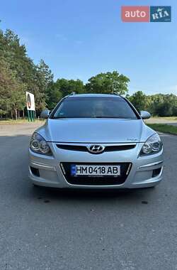 Универсал Hyundai i30 2009 в 