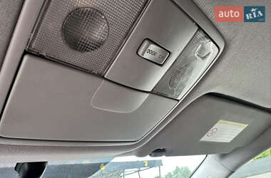 Хэтчбек Hyundai i30 2010 в 