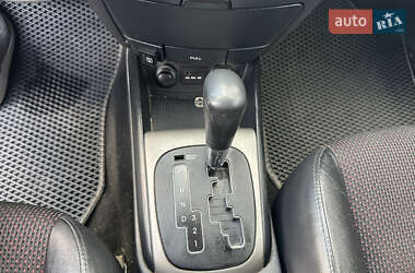 Хэтчбек Hyundai i30 2010 в 