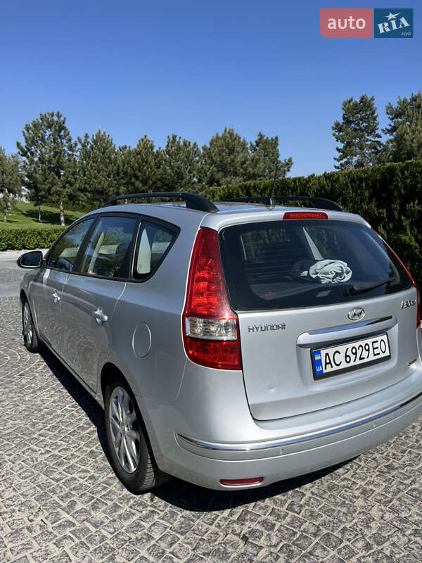 Универсал Hyundai i30 2008 в Днепре