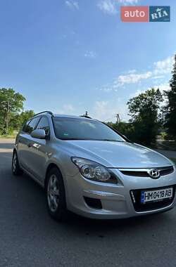 Универсал Hyundai i30 2009 в 