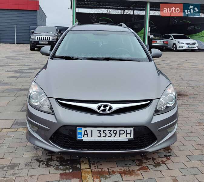 Универсал Hyundai i30 2012 в Белой Церкви