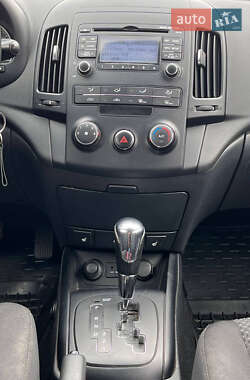 Універсал Hyundai i30 2011 в 