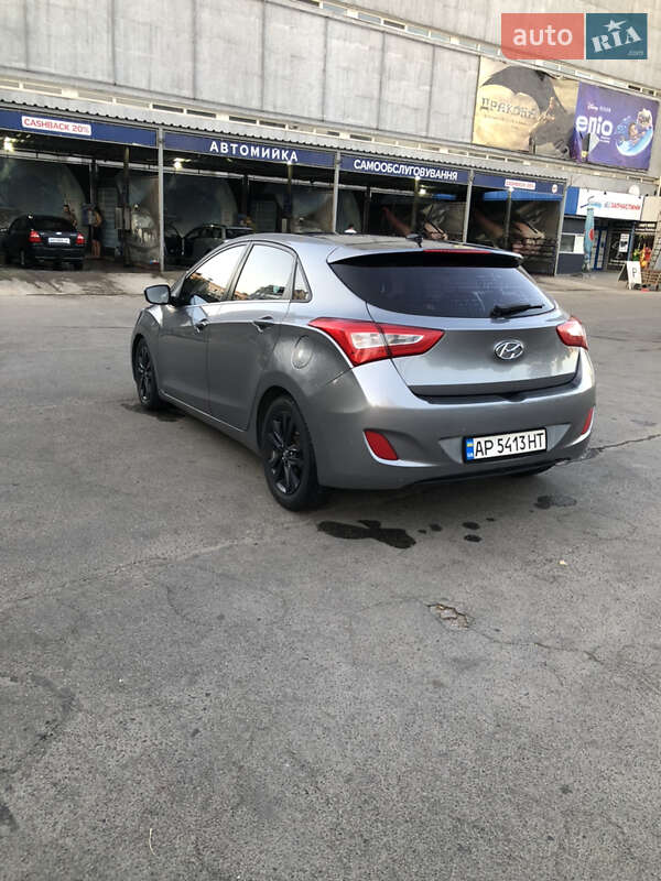 Хэтчбек Hyundai i30 2012 в Запорожье