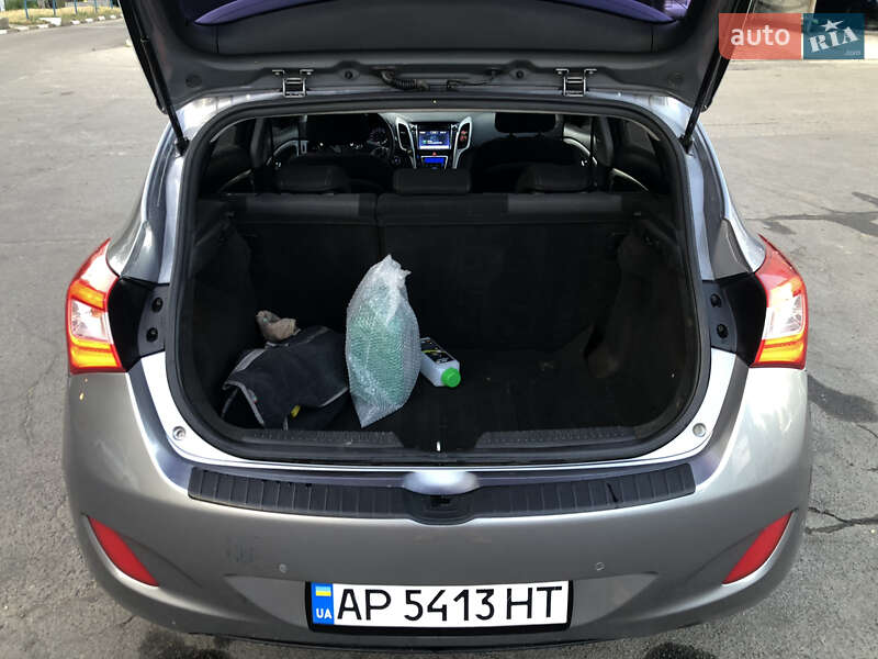Хэтчбек Hyundai i30 2012 в Запорожье