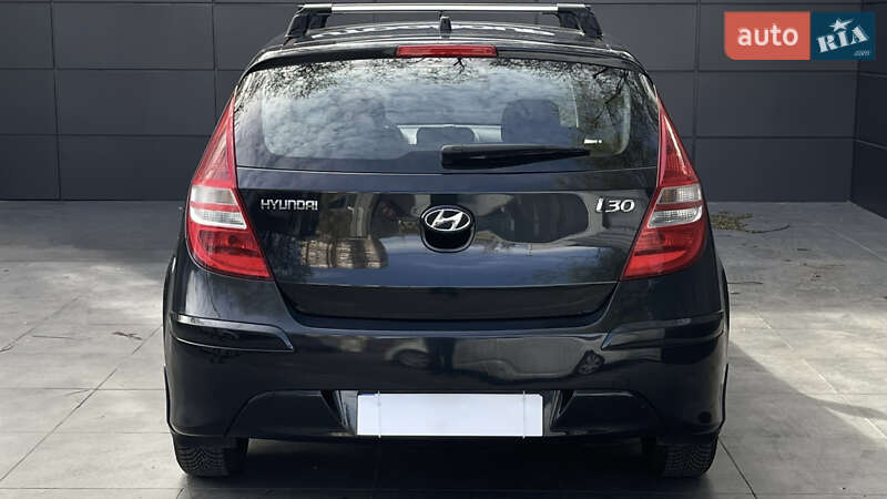 Хэтчбек Hyundai i30 2011 в Одессе