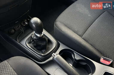 Хэтчбек Hyundai i30 2011 в 