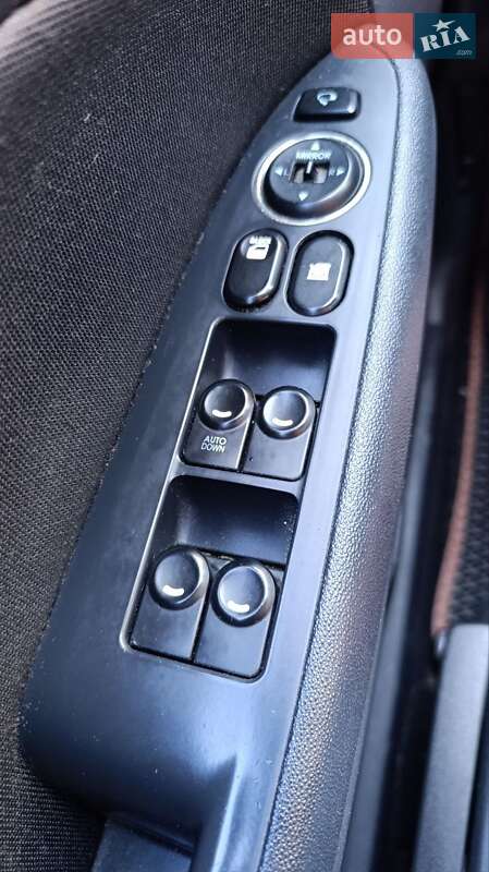 Хэтчбек Hyundai i30 2011 в Виннице