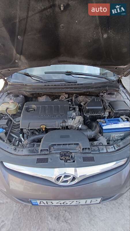 Хэтчбек Hyundai i30 2011 в Виннице