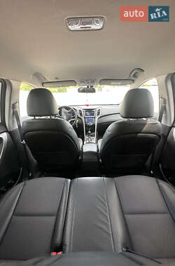 Универсал Hyundai i30 2013 в 