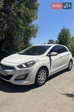 Хетчбек Hyundai i30 2013 в Новомосковську