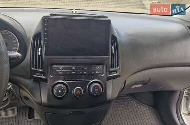 Хетчбек Hyundai i30 2011 в Вознесенську