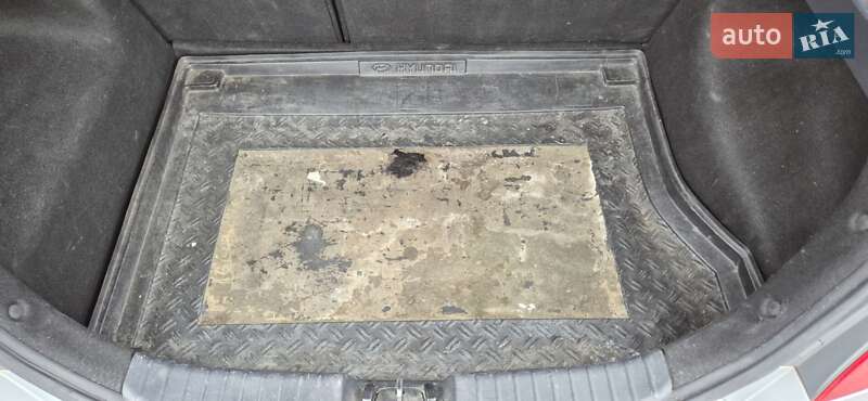 Хэтчбек Hyundai i30 2007 в Киеве