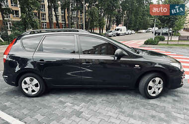 Универсал Hyundai i30 2009 в 