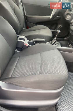 Хэтчбек Hyundai i30 2009 в 