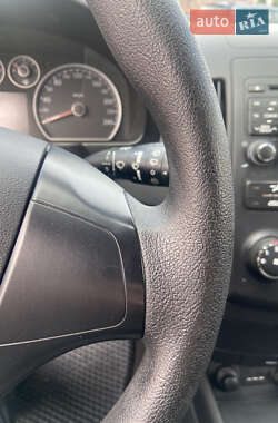 Хэтчбек Hyundai i30 2009 в 