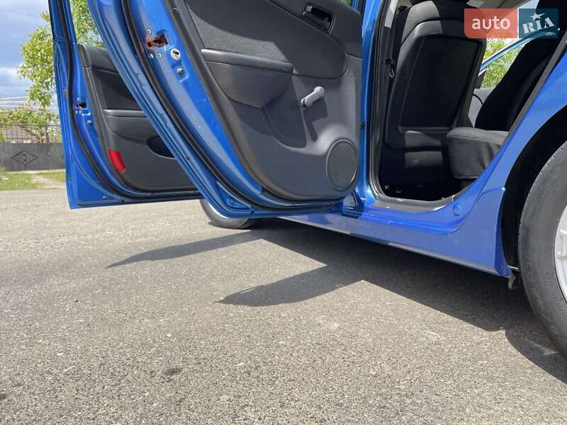 Хэтчбек Hyundai i30 2010 в Одессе
