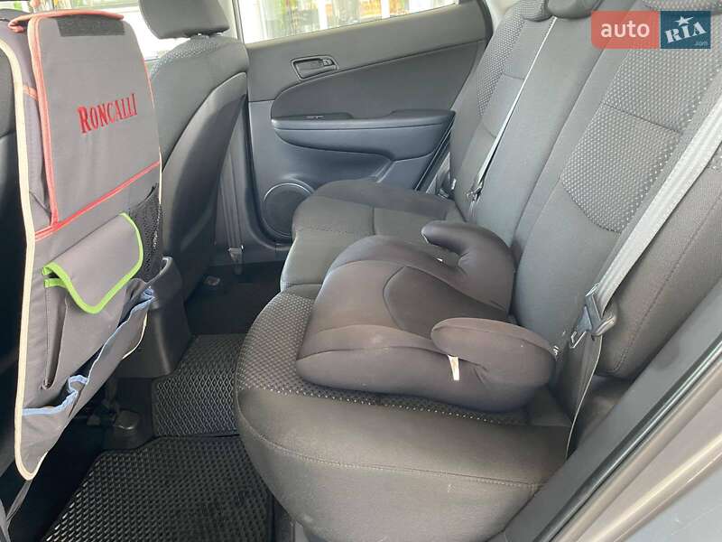 Хэтчбек Hyundai i30 2011 в Николаеве