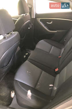 Хэтчбек Hyundai i30 2012 в 