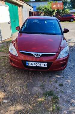 Хэтчбек Hyundai i30 2007 в 