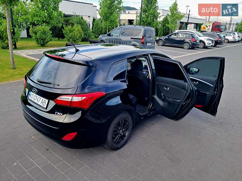 Універсал Hyundai i30 2014 в Мукачевому