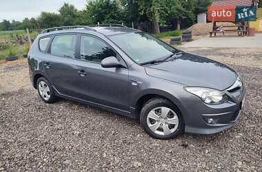 Универсал Hyundai i30 2011 в 