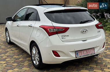 Хетчбек Hyundai i30 2015 в Житомирі