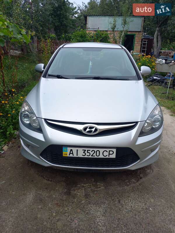 Hyundai i30 2011