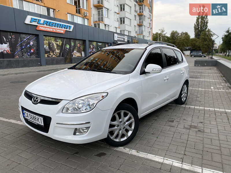 Универсал Hyundai i30 2009 в Черкассах фото 4 Универсал Hyundai i30 2009 в Черкассах