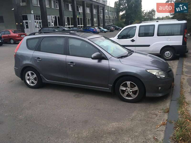 Hyundai i30 2012