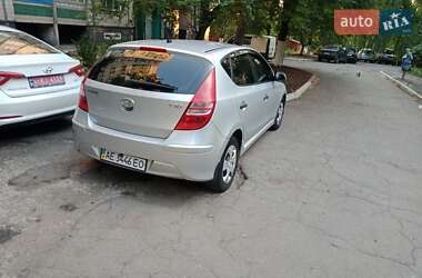 Хетчбек Hyundai i30 2011 в Кривому Розі