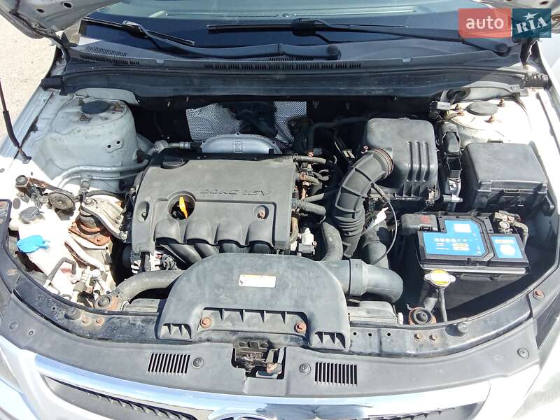 Універсал Hyundai i30 2009 в Чернігові