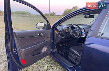 Универсал Hyundai i30 2009 в 