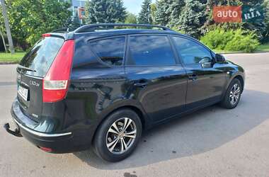 Универсал Hyundai i30 2009 в 