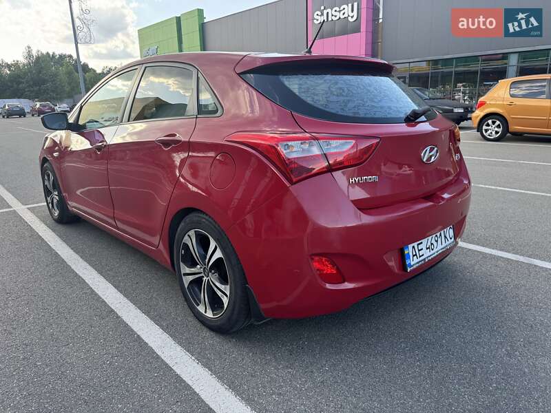Хетчбек Hyundai i30 2012 в Києві