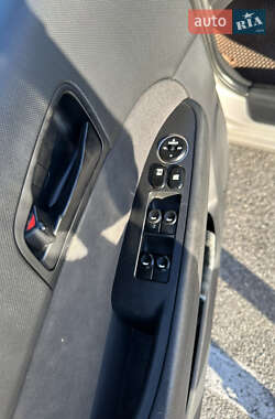 Хэтчбек Hyundai i30 2008 в 