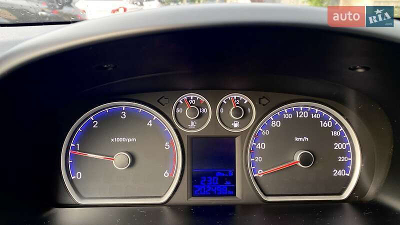 Хэтчбек Hyundai i30 2010 в Житомире