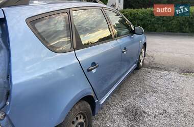 Універсал Hyundai i30 2012 в Житомирі